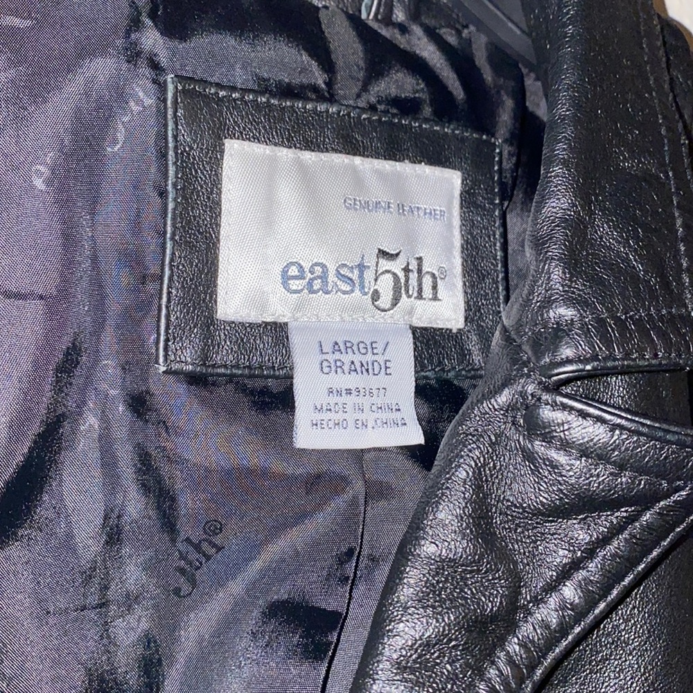 Leather Jacket - Picture 4 of 7